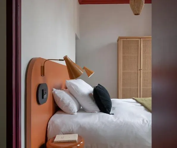 Mihotel Blandan מלון