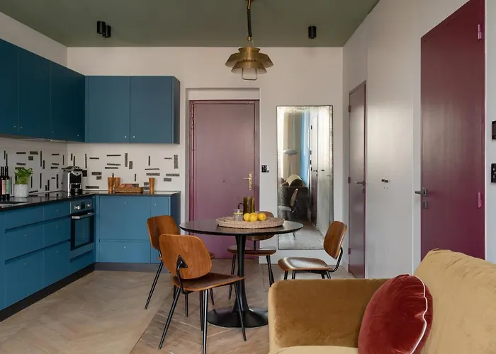 Mihotel Blandan מלון *